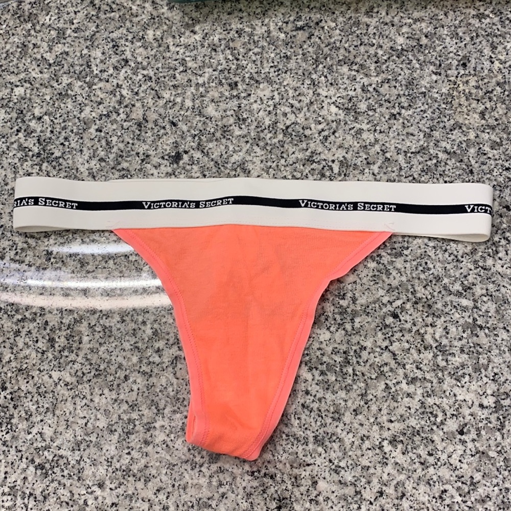 Victoria secret thong size XS NWT